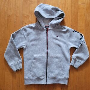TOMMY HILFIGER HOODIE SWEATSHIRT Youth Boy's Size Small (6-7)